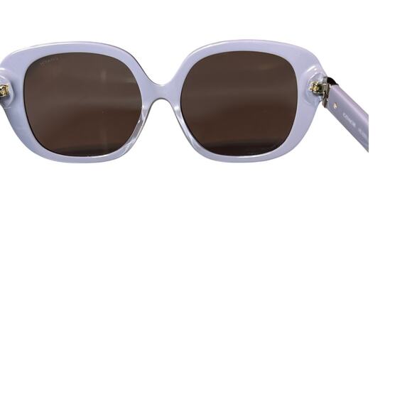 Coach Beautiful Sunglasses in Pastel Purple Large Lenses - Picture 5 of 12